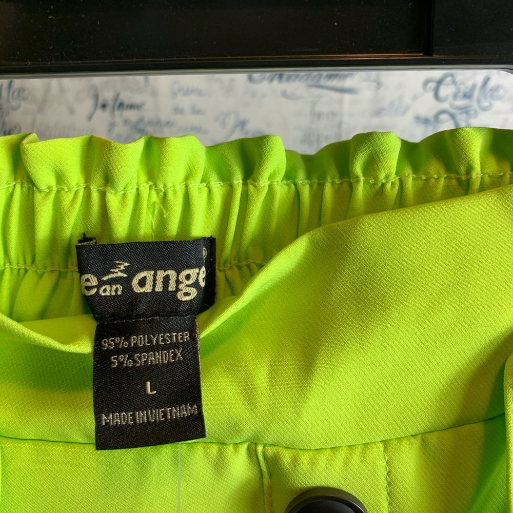 Pants - Picture 2 of 3